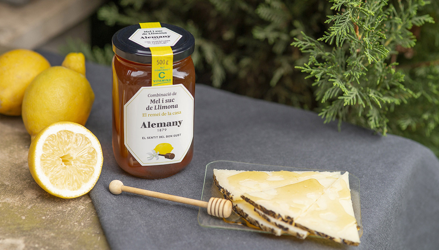 Our honey, <br />
natural sweetness